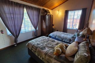 5 Bedroom Property for Sale in Doornpoort Gauteng