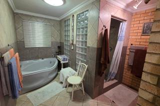 5 Bedroom Property for Sale in Doornpoort Gauteng