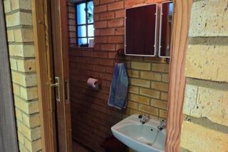 5 Bedroom Property for Sale in Doornpoort Gauteng