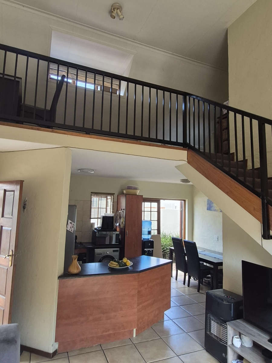 3 Bedroom Property for Sale in Equestria Gauteng