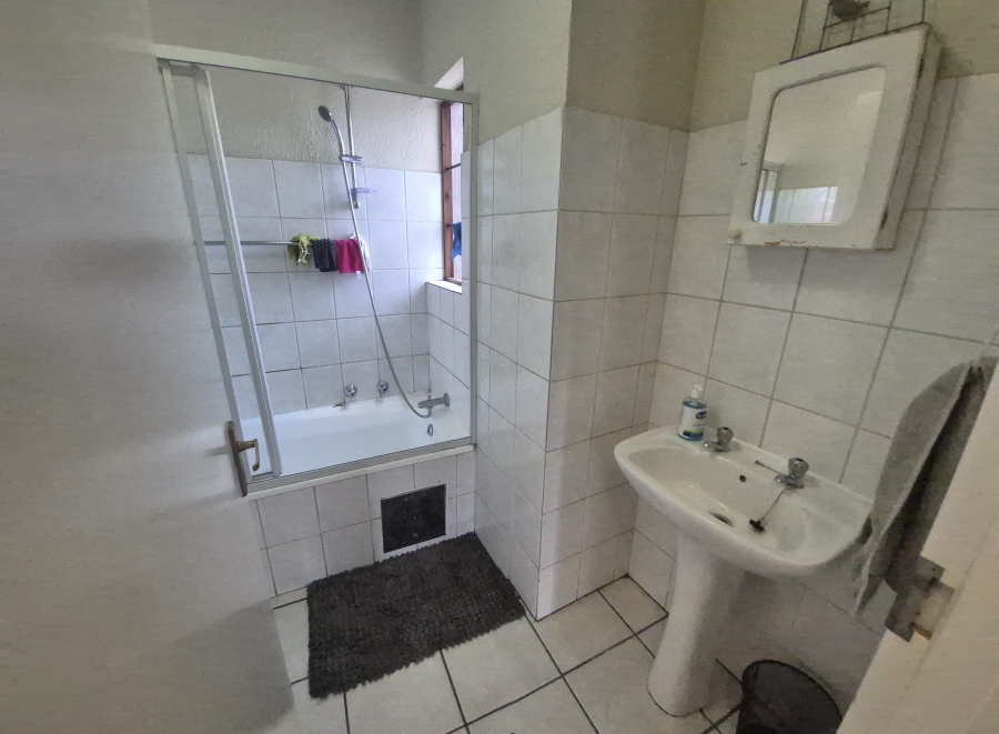 3 Bedroom Property for Sale in Equestria Gauteng