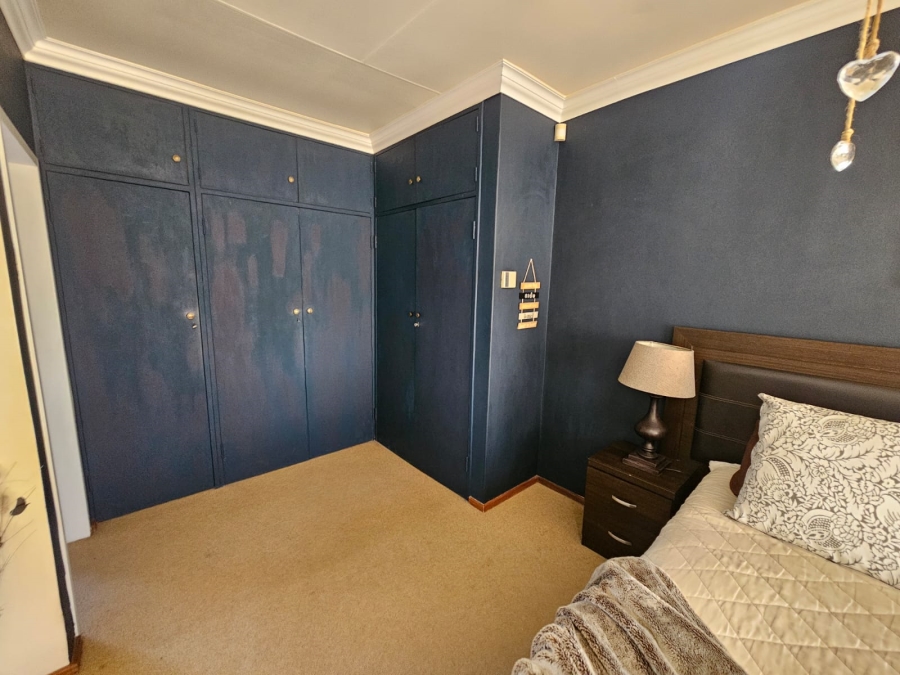 4 Bedroom Property for Sale in Brackenhurst Gauteng