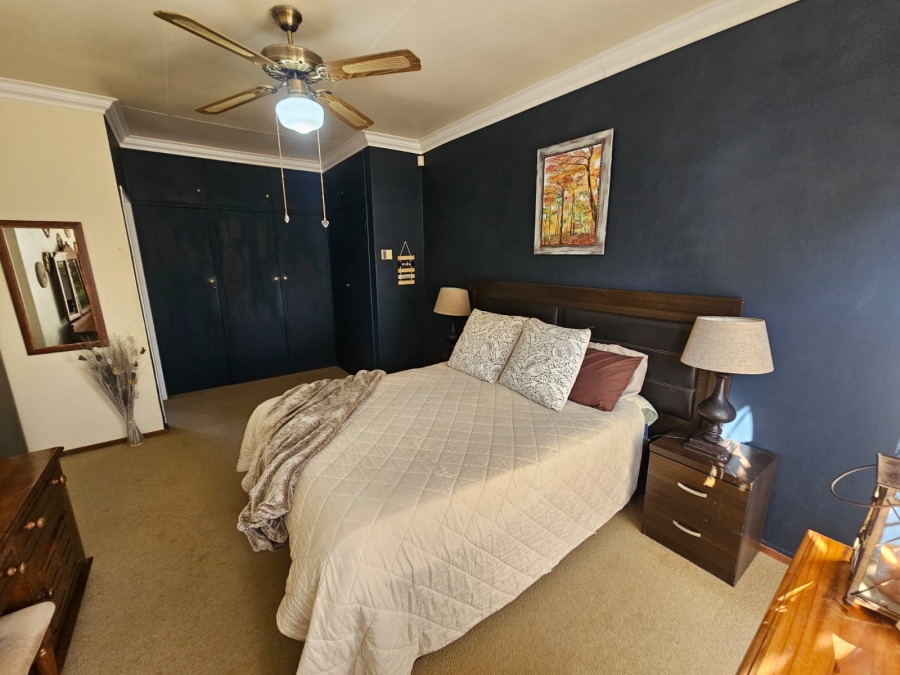 4 Bedroom Property for Sale in Brackenhurst Gauteng