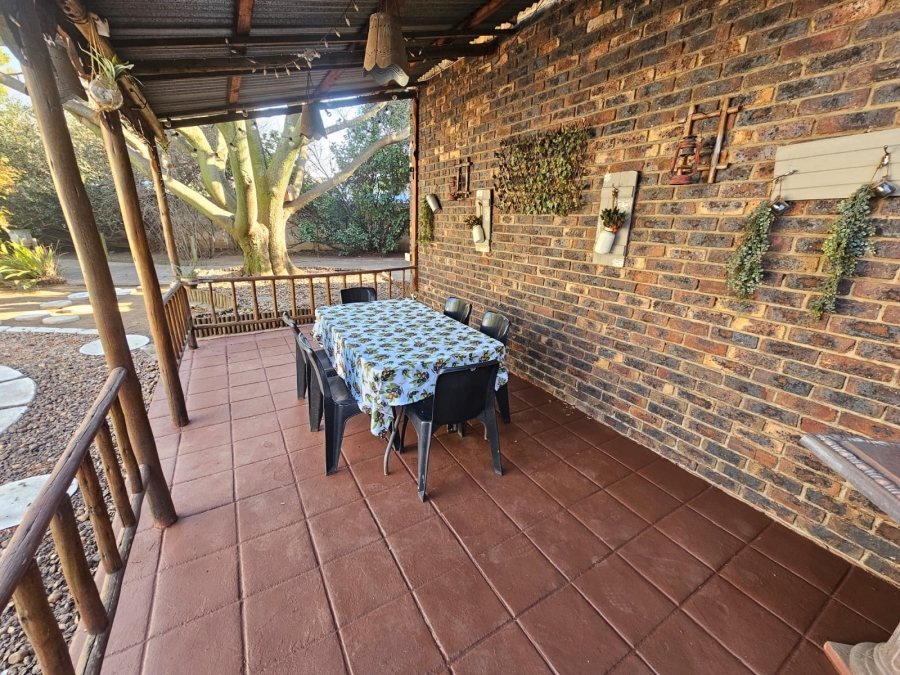 4 Bedroom Property for Sale in Brackenhurst Gauteng
