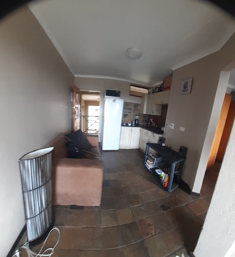 1 Bedroom Property for Sale in Wapadrand Gauteng
