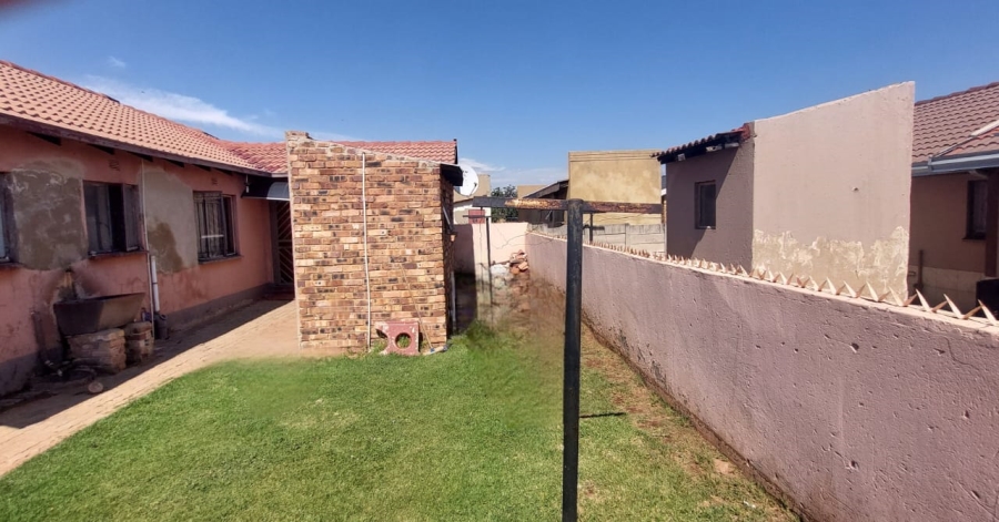 4 Bedroom Property for Sale in Leachville Ext 2 Gauteng