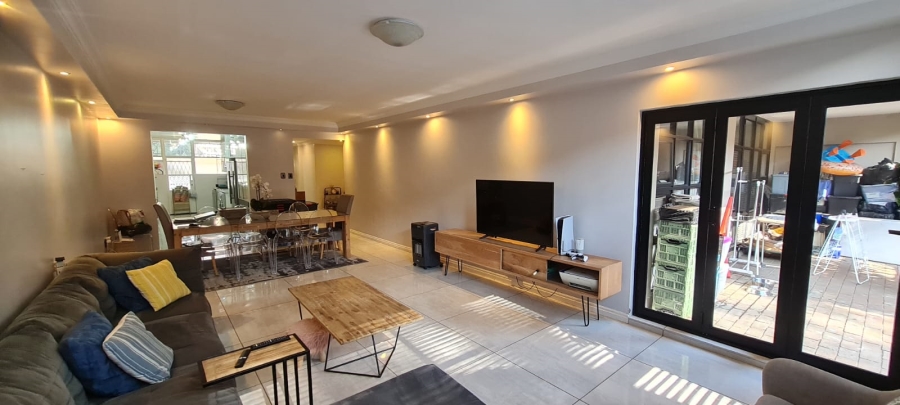 To Let 4 Bedroom Property for Rent in St Andrews Gauteng