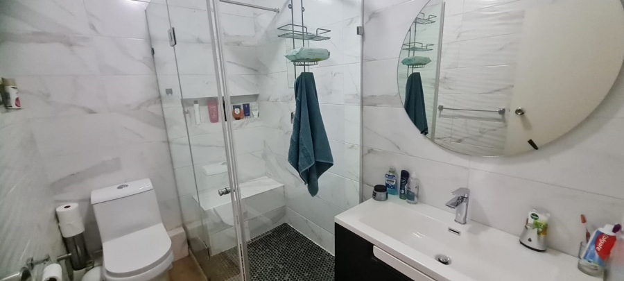 To Let 4 Bedroom Property for Rent in St Andrews Gauteng