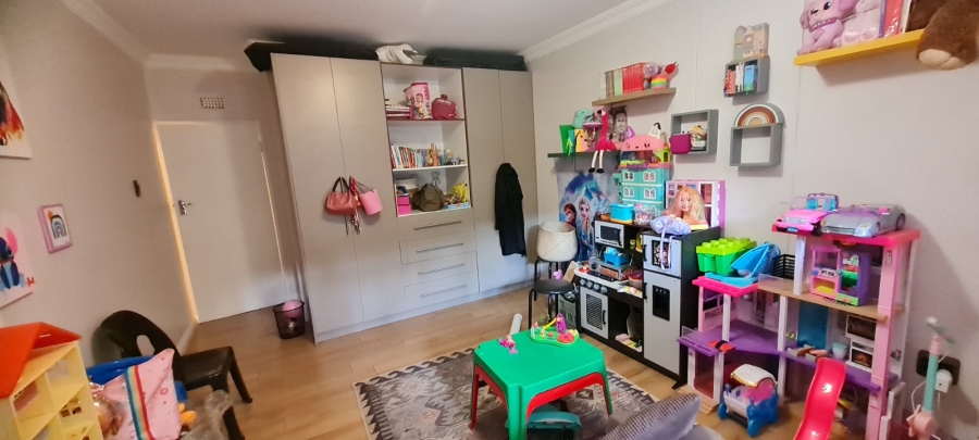 To Let 4 Bedroom Property for Rent in St Andrews Gauteng