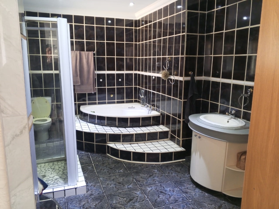 4 Bedroom Property for Sale in Brakpan North Gauteng