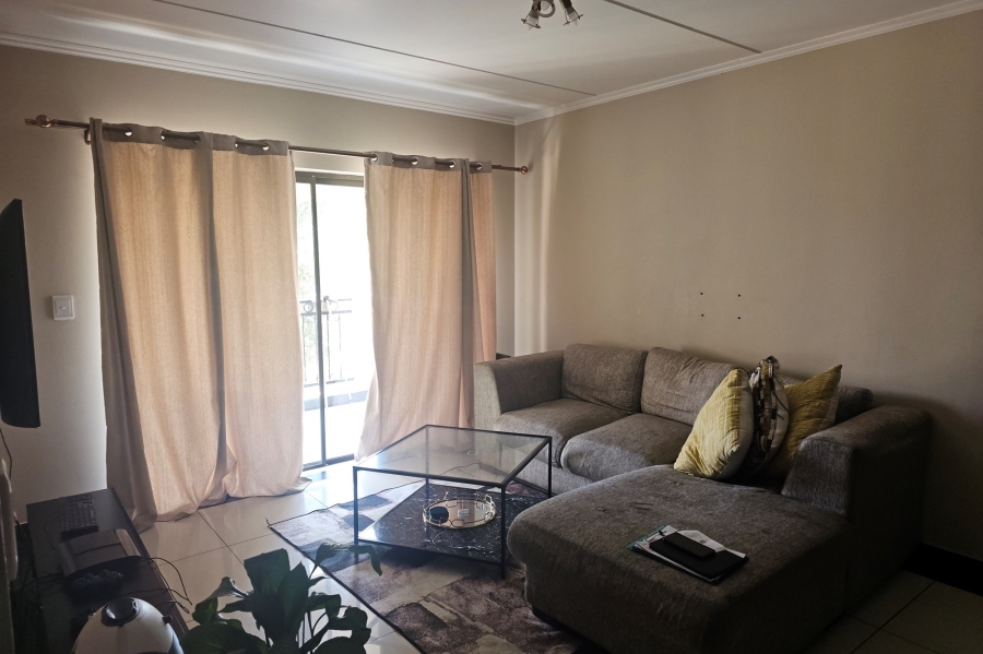2 Bedroom Property for Sale in Noordwyk Gauteng