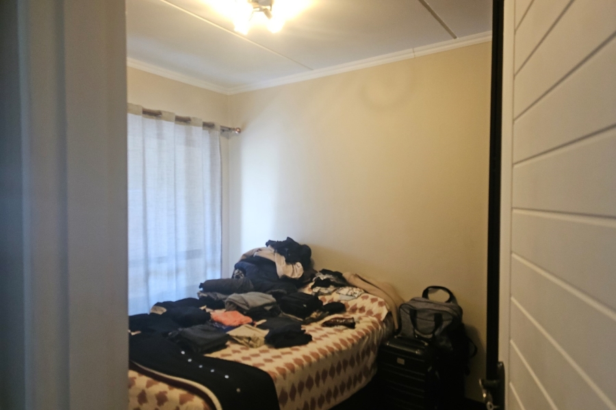 2 Bedroom Property for Sale in Noordwyk Gauteng