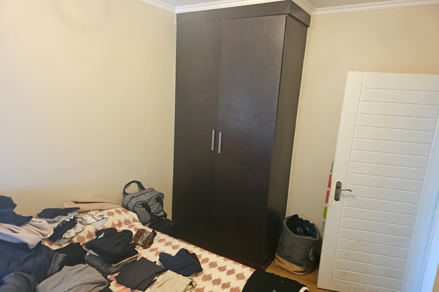 2 Bedroom Property for Sale in Noordwyk Gauteng