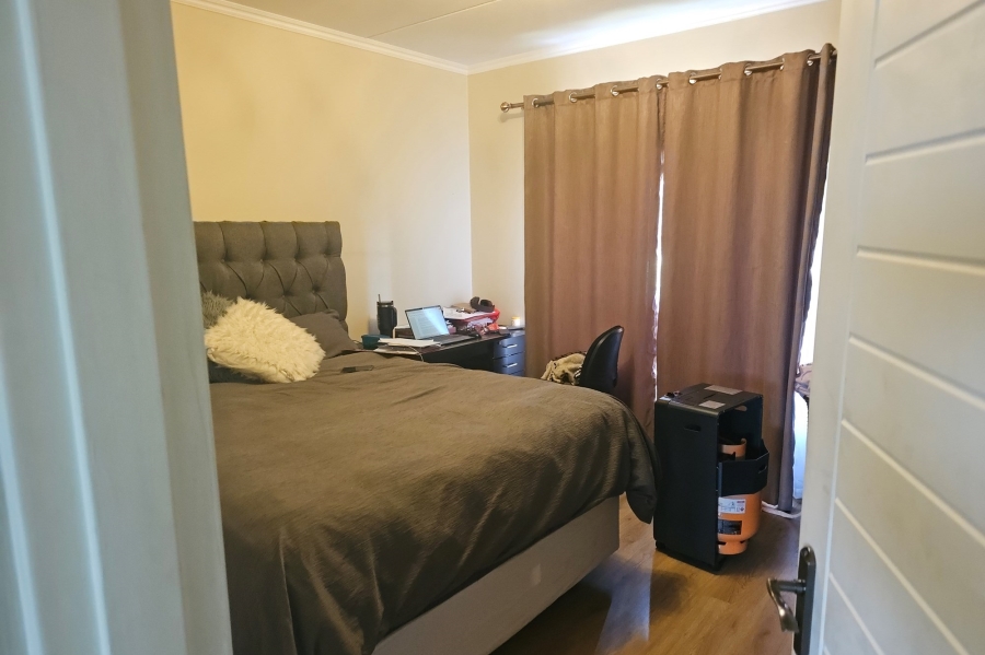 2 Bedroom Property for Sale in Noordwyk Gauteng