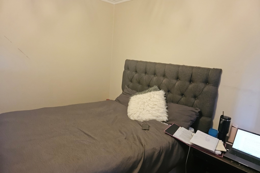 2 Bedroom Property for Sale in Noordwyk Gauteng