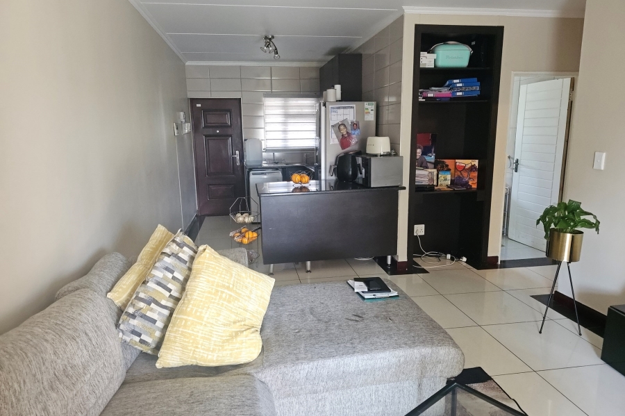 2 Bedroom Property for Sale in Noordwyk Gauteng