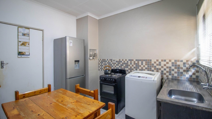 3 Bedroom Property for Sale in Dersley Gauteng