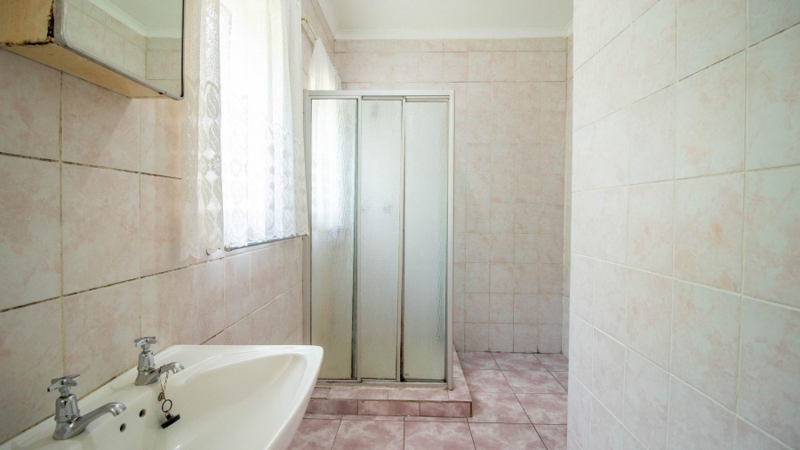 3 Bedroom Property for Sale in Dersley Gauteng