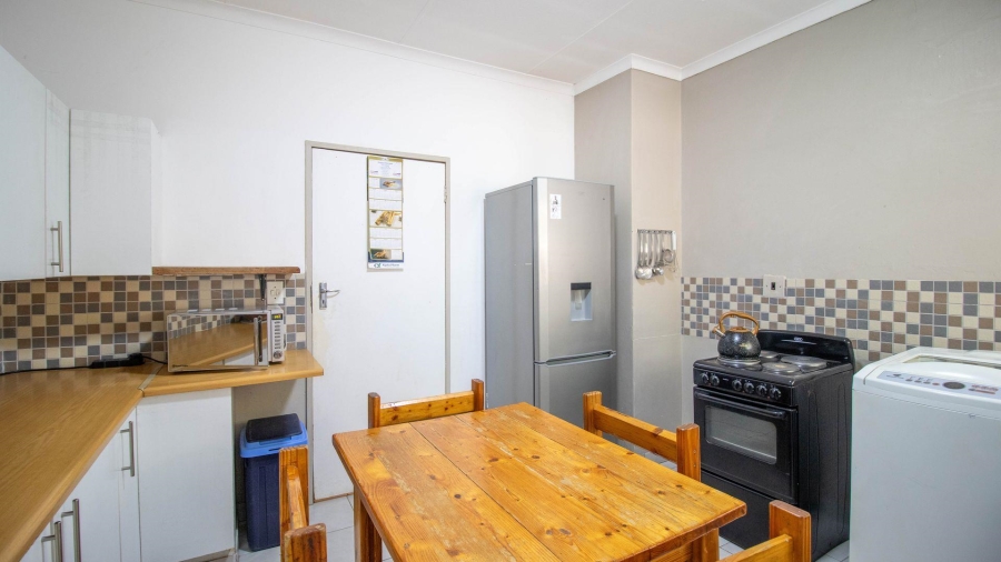 3 Bedroom Property for Sale in Dersley Gauteng