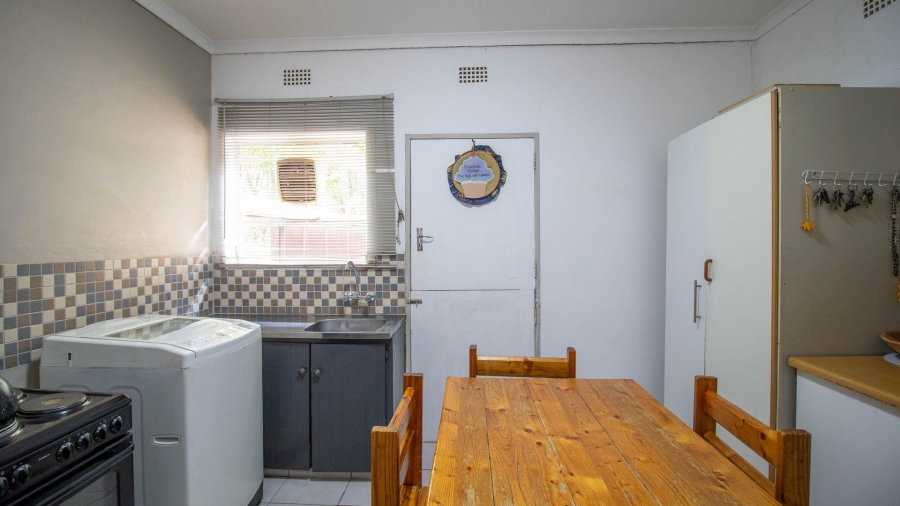 3 Bedroom Property for Sale in Dersley Gauteng