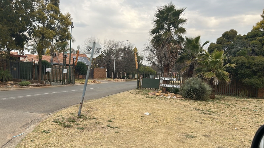 3 Bedroom Property for Sale in Dersley Gauteng