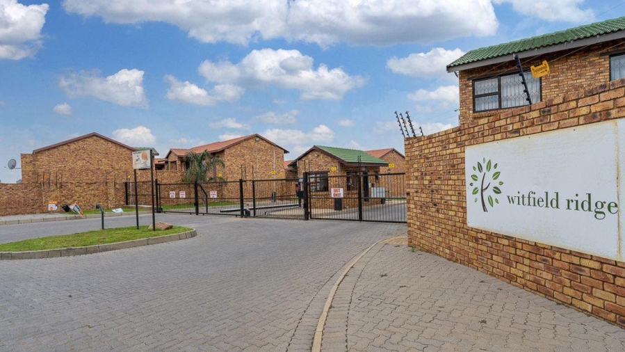 2 Bedroom Property for Sale in Comet Gauteng