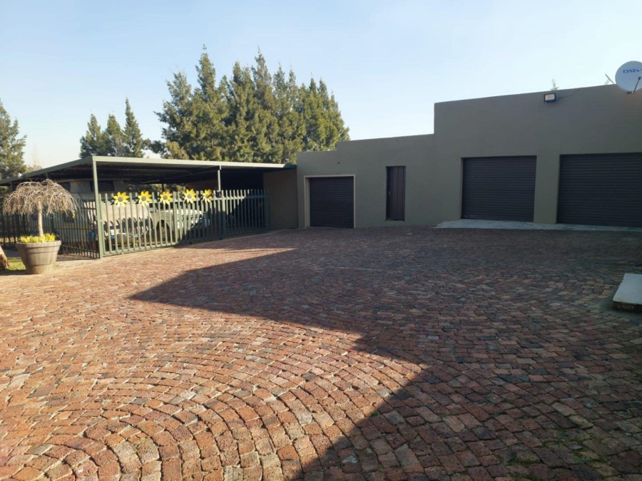 4 Bedroom Property for Sale in Withok Estate Gauteng