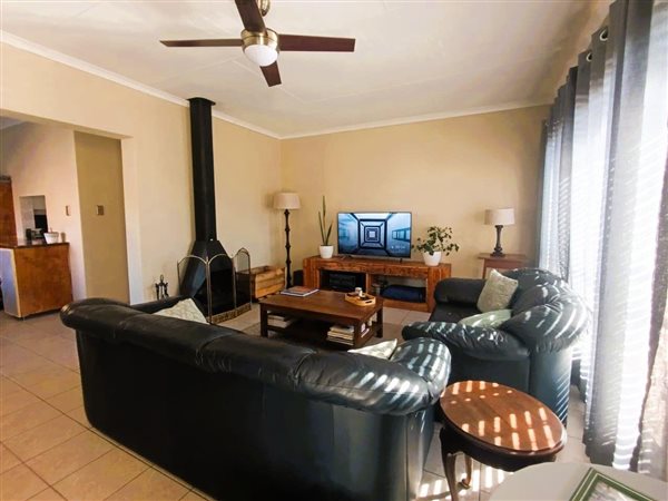 3 Bedroom Property for Sale in Brackenhurst Gauteng
