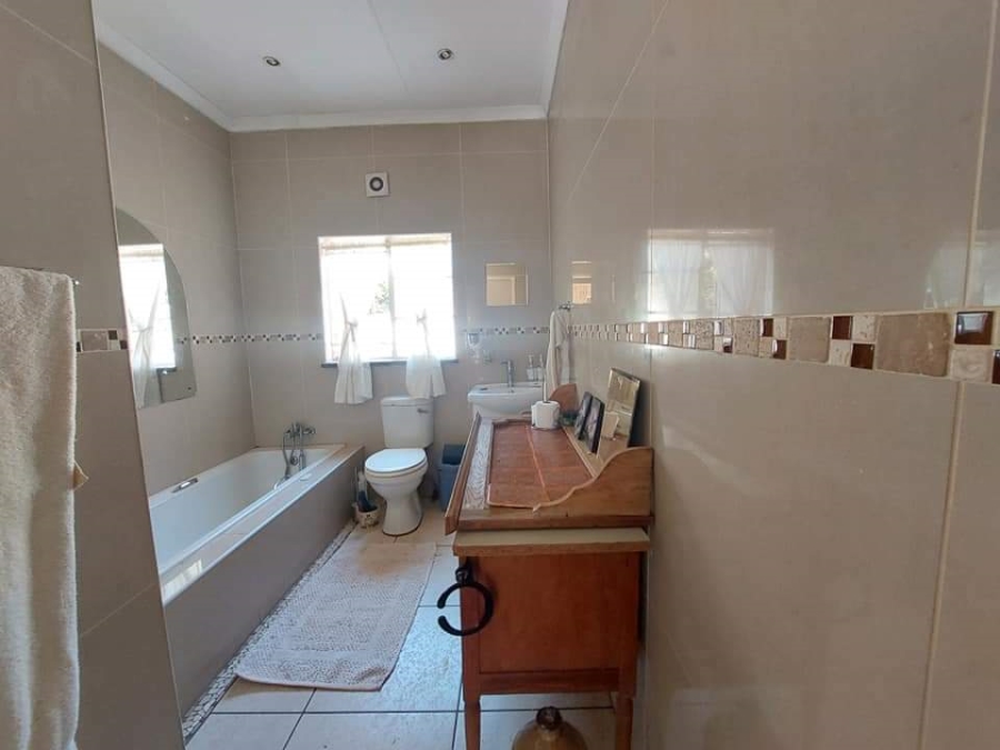 4 Bedroom Property for Sale in Withok Estate Gauteng