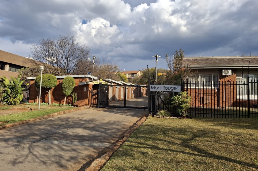 To Let 3 Bedroom Property for Rent in La Montagne Gauteng