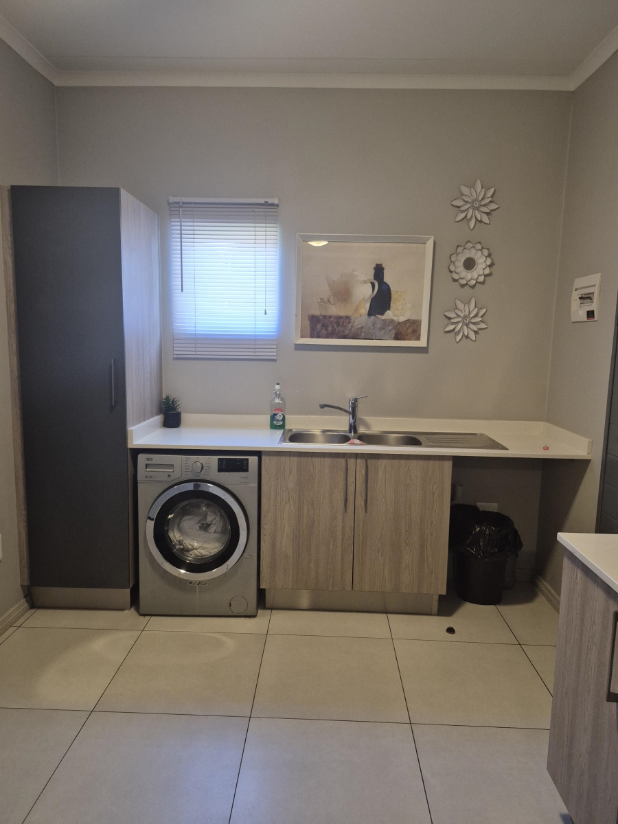 2 Bedroom Property for Sale in Carlswald Gauteng