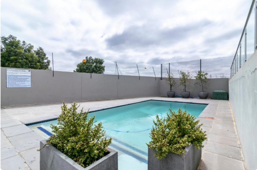 2 Bedroom Property for Sale in Carlswald Gauteng