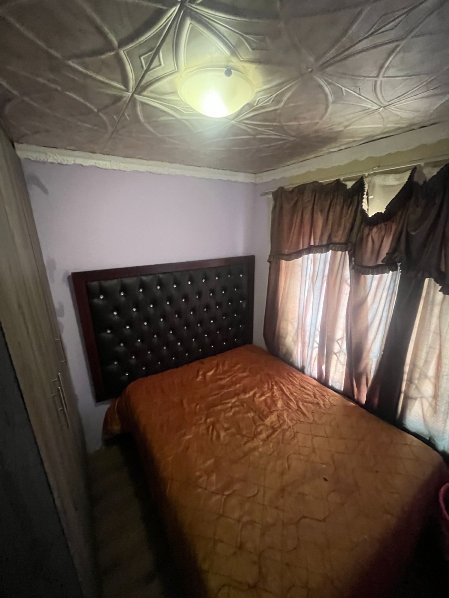 2 Bedroom Property for Sale in Dawn Park Gauteng