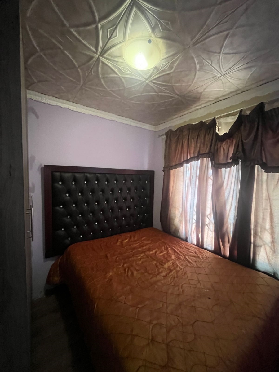 2 Bedroom Property for Sale in Dawn Park Gauteng