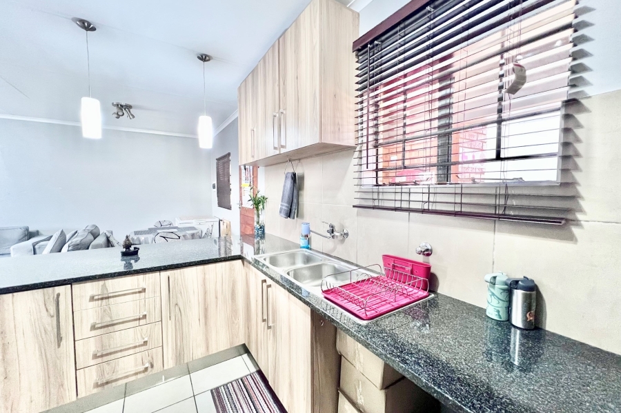 2 Bedroom Property for Sale in Sagewood Gauteng