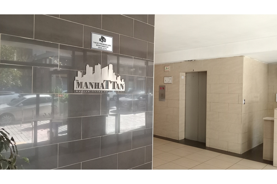 1 Bedroom Property for Sale in Braamfontein Gauteng
