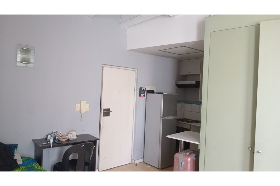 1 Bedroom Property for Sale in Braamfontein Gauteng