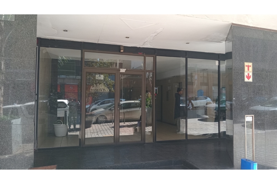 1 Bedroom Property for Sale in Braamfontein Gauteng