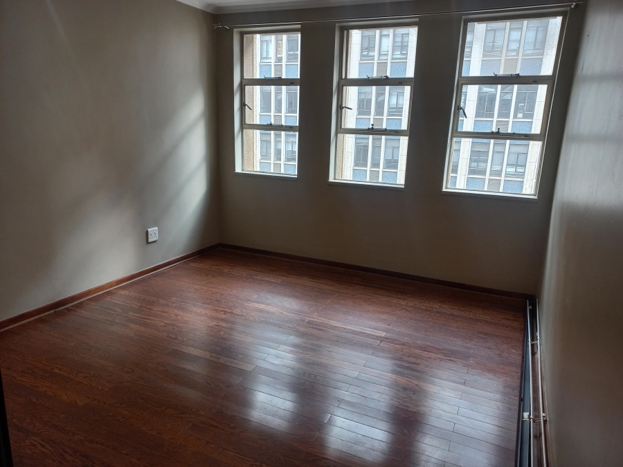 To Let 3 Bedroom Property for Rent in Marshalltown Gauteng