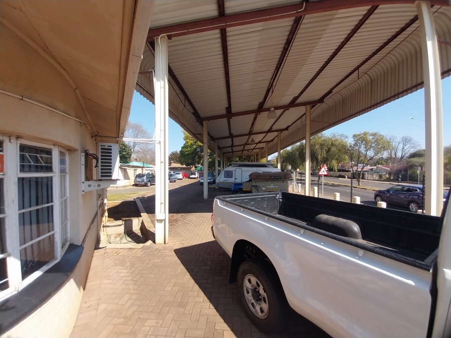 To Let commercial Property for Rent in Lyttelton Manor Gauteng
