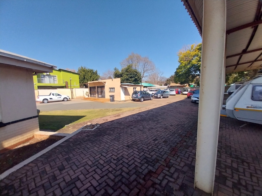 To Let commercial Property for Rent in Lyttelton Manor Gauteng