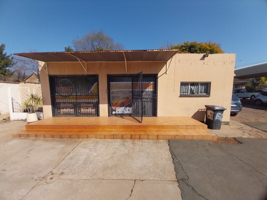 To Let commercial Property for Rent in Lyttelton Manor Gauteng