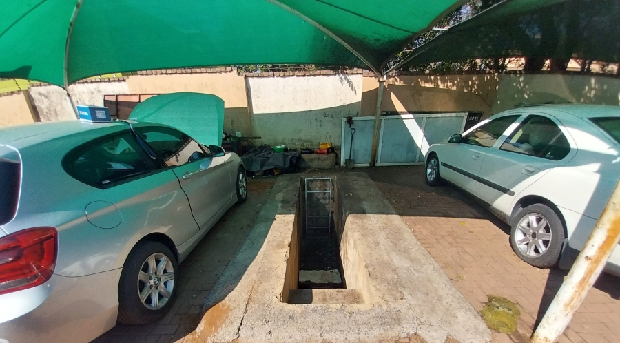To Let commercial Property for Rent in Lyttelton Manor Gauteng