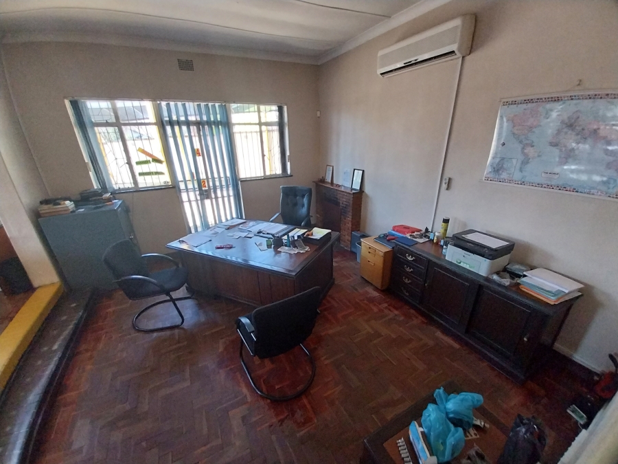 To Let commercial Property for Rent in Lyttelton Manor Gauteng
