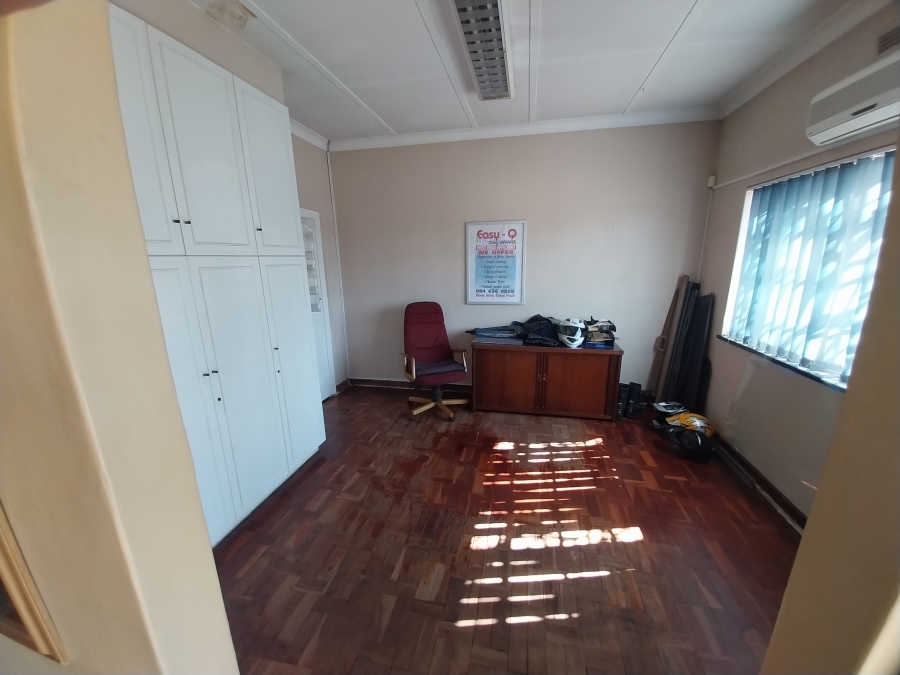 To Let commercial Property for Rent in Lyttelton Manor Gauteng