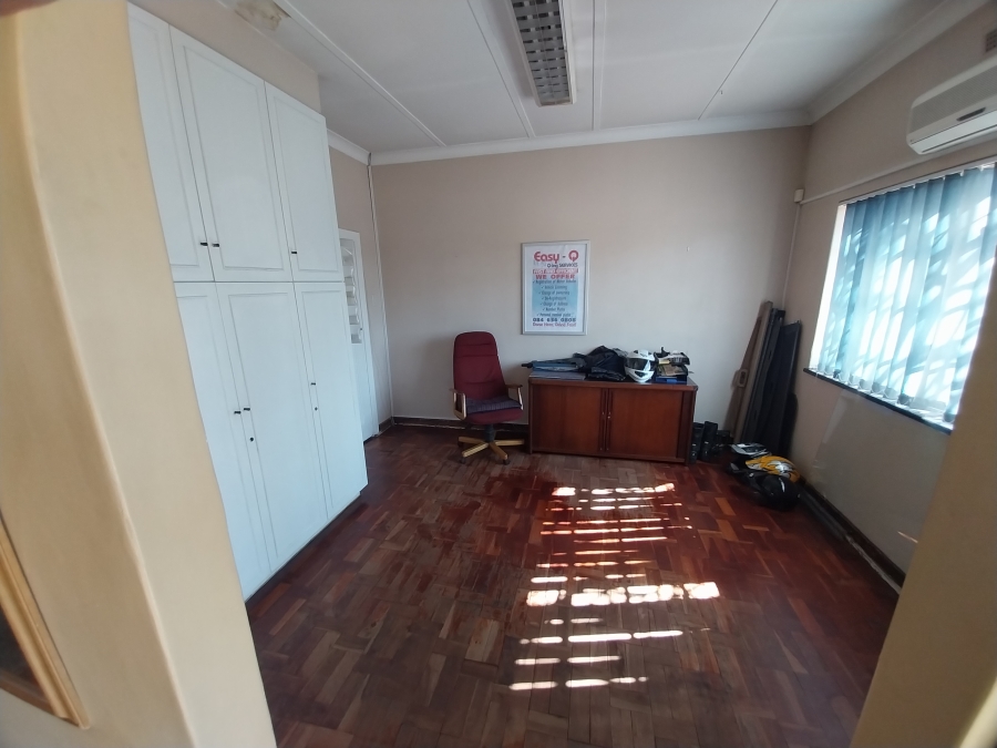 To Let commercial Property for Rent in Lyttelton Manor Gauteng