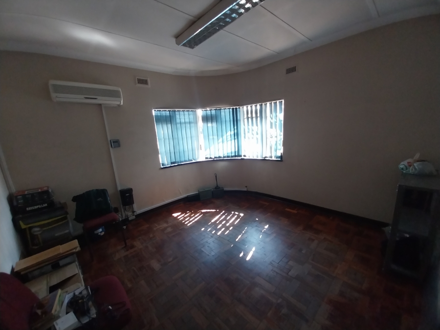 To Let commercial Property for Rent in Lyttelton Manor Gauteng