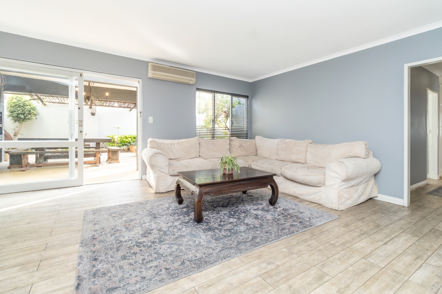 3 Bedroom Property for Sale in Magaliessig Gauteng