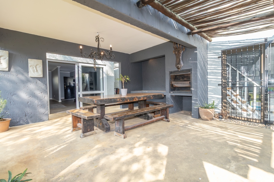 3 Bedroom Property for Sale in Magaliessig Gauteng