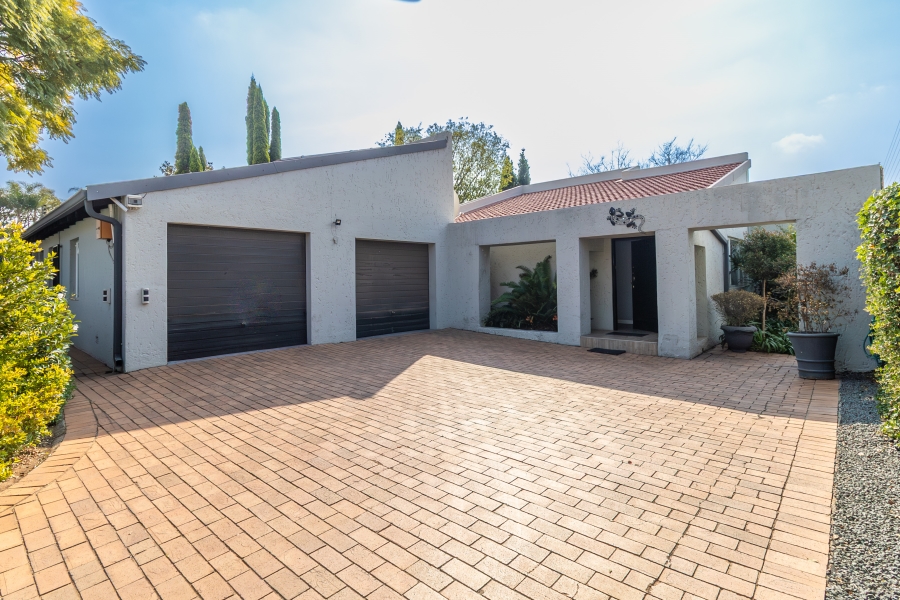 3 Bedroom Property for Sale in Magaliessig Gauteng
